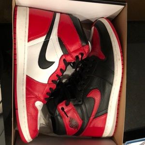Retro 1 Homage to home